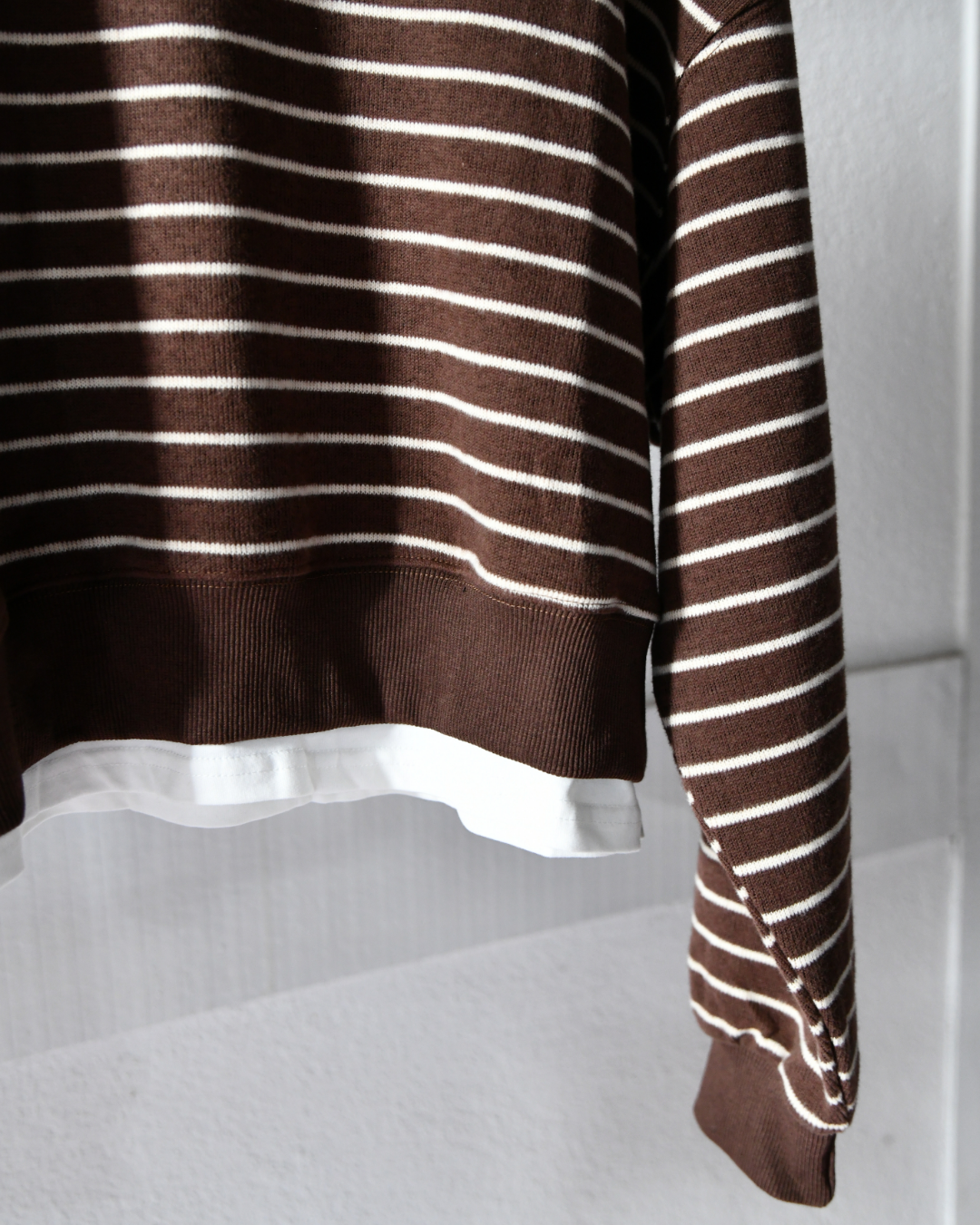 Sweatshirt Stripes in Dunkelbraun