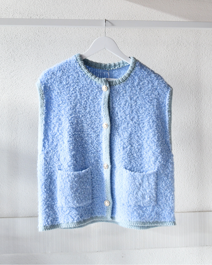 Strickweste Mira – Hellblau
