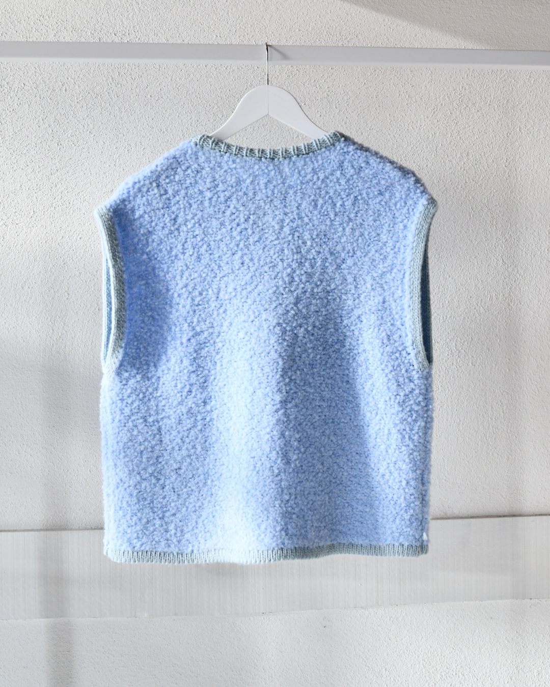 Strickweste Mira – Hellblau