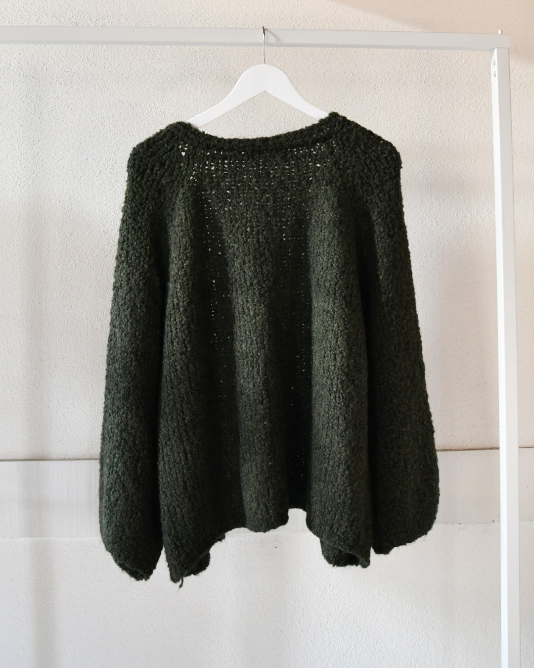 Bouclé Strickjacke
