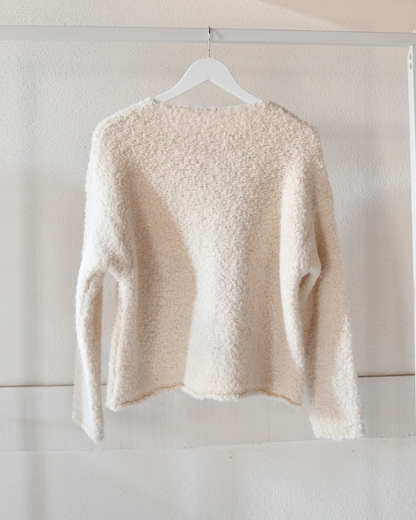 Bouclé-Strickjacke Classy