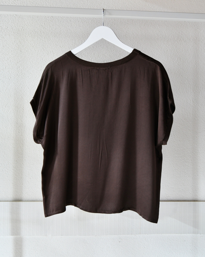 Satin T-Shirt in Dunkelbraun