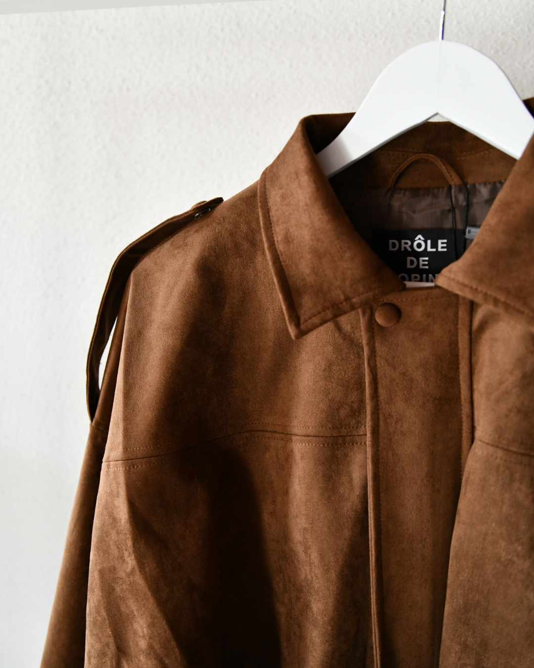 Bomberjacke im Wildleder-Look in Braun