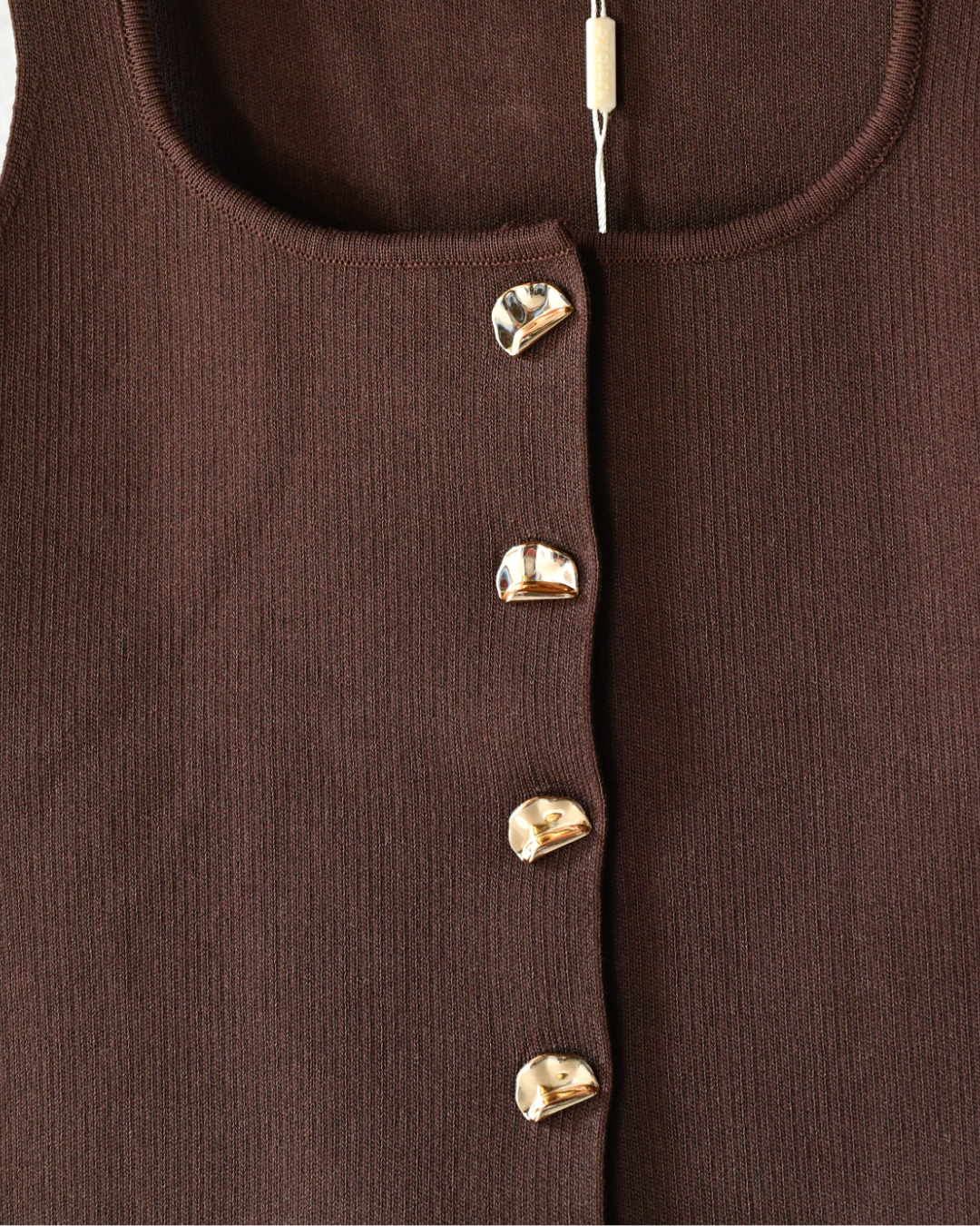 Strickweste in Braun/Gold